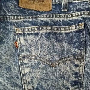 Vintage 550 Levi's Jeans Hemmed to Capri Length